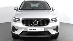2025 (25) VOLVO XC40 2.0 B4P Ultra Dark 5dr Auto 4750759