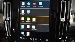 2025 (25) VOLVO XC40 2.0 B4P Ultra Dark 5dr Auto 4750791