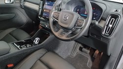2025 (25) VOLVO XC40 2.0 B4P Ultra Dark 5dr Auto 4750763