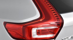 2025 (25) VOLVO XC40 2.0 B4P Ultra Dark 5dr Auto 4750806