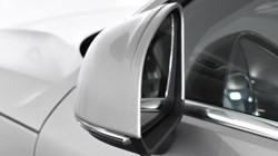 2025 (25) VOLVO XC40 2.0 B4P Ultra Dark 5dr Auto 4750810