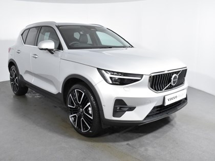2025 (25) VOLVO XC40 2.0 B4P Ultra Dark 5dr Auto
