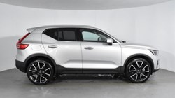 2025 (25) VOLVO XC40 2.0 B4P Ultra Dark 5dr Auto 4750757