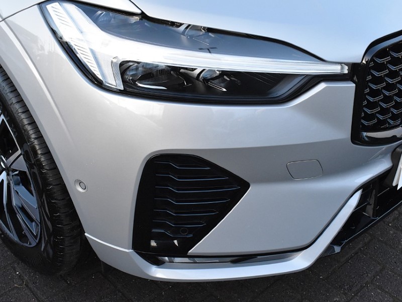 2023 (73) VOLVO XC60 2.0 B4D Plus Dark 5dr AWD Geartronic 4892264