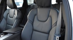 2023 (73) VOLVO XC60 2.0 B4D Plus Dark 5dr AWD Geartronic 4892247
