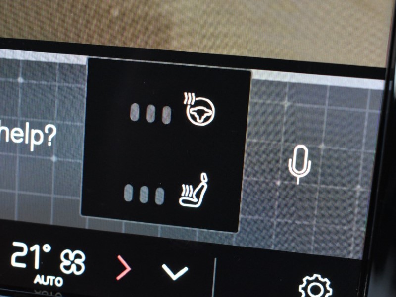 2023 (73) VOLVO XC60 2.0 B4D Plus Dark 5dr AWD Geartronic 4892231