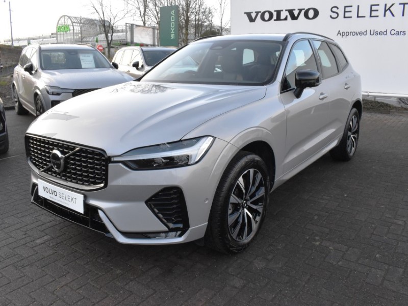 2023 (73) VOLVO XC60 2.0 B4D Plus Dark 5dr AWD Geartronic 4892214