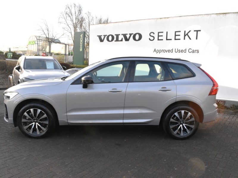 2023 (73) VOLVO XC60 2.0 B4D Plus Dark 5dr AWD Geartronic 4892217