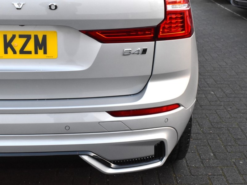 2023 (73) VOLVO XC60 2.0 B4D Plus Dark 5dr AWD Geartronic 4892261