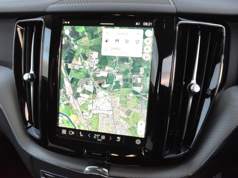 2023 (73) VOLVO XC60 2.0 B4D Plus Dark 5dr AWD Geartronic 4892224