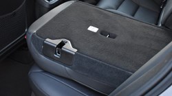 2023 (73) VOLVO XC60 2.0 B4D Plus Dark 5dr AWD Geartronic 4892250