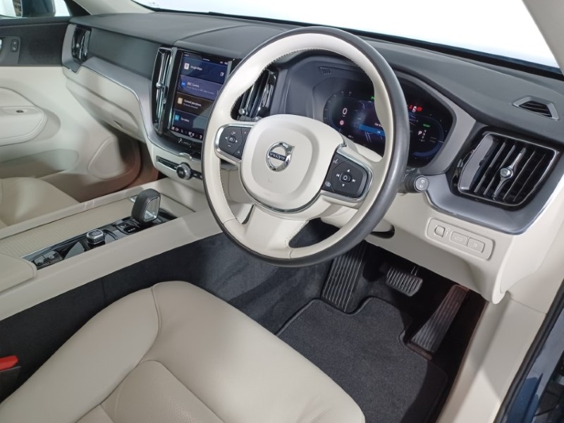 2021 (71) VOLVO XC60 2.0 T6 RC PHEV Inscription Expression 5dr AWD Auto 4757839