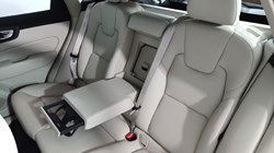2021 (71) VOLVO XC60 2.0 T6 RC PHEV Inscription Expression 5dr AWD Auto 4757935
