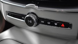 2021 (71) VOLVO XC60 2.0 T6 RC PHEV Inscription Expression 5dr AWD Auto 4757869