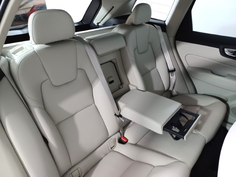 2021 (71) VOLVO XC60 2.0 T6 RC PHEV Inscription Expression 5dr AWD Auto 4757844