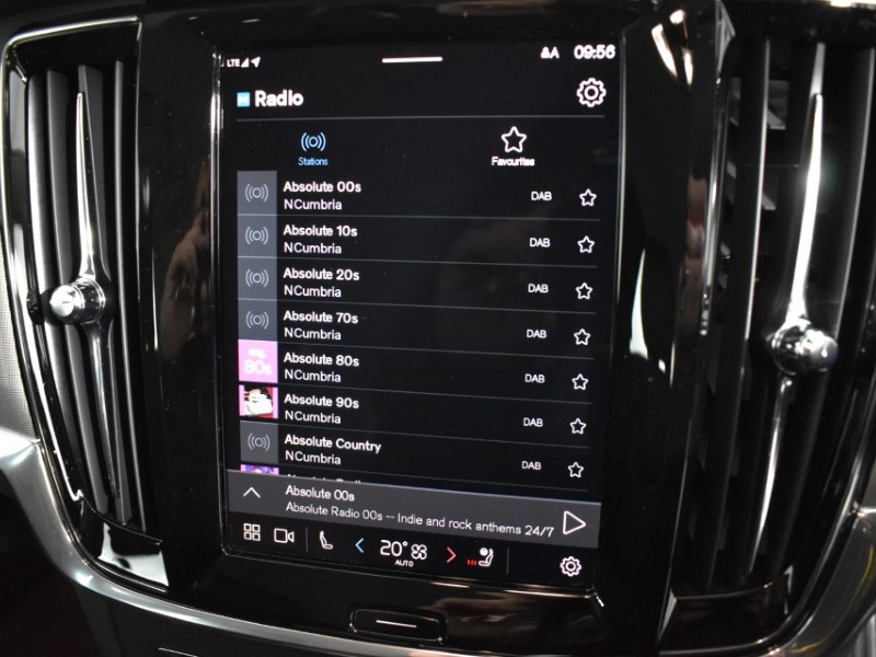 2022 (22) VOLVO V90 2.0 B5P Cross Country Plus 5dr AWD Auto 4787698