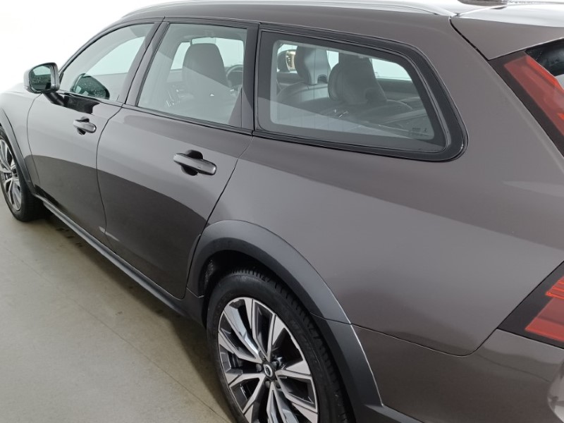 2022 (22) VOLVO V90 2.0 B5P Cross Country Plus 5dr AWD Auto 4787684