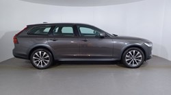 2022 (22) VOLVO V90 2.0 B5P Cross Country Plus 5dr AWD Auto 4787661