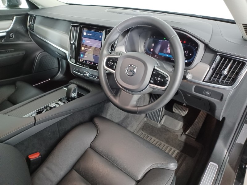 2022 (22) VOLVO V90 2.0 B5P Cross Country Plus 5dr AWD Auto 4787668