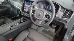 2022 (22) VOLVO V90 2.0 B5P Cross Country Plus 5dr AWD Auto 4787668