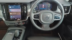 2022 (22) VOLVO V90 2.0 B5P Cross Country Plus 5dr AWD Auto 4787673