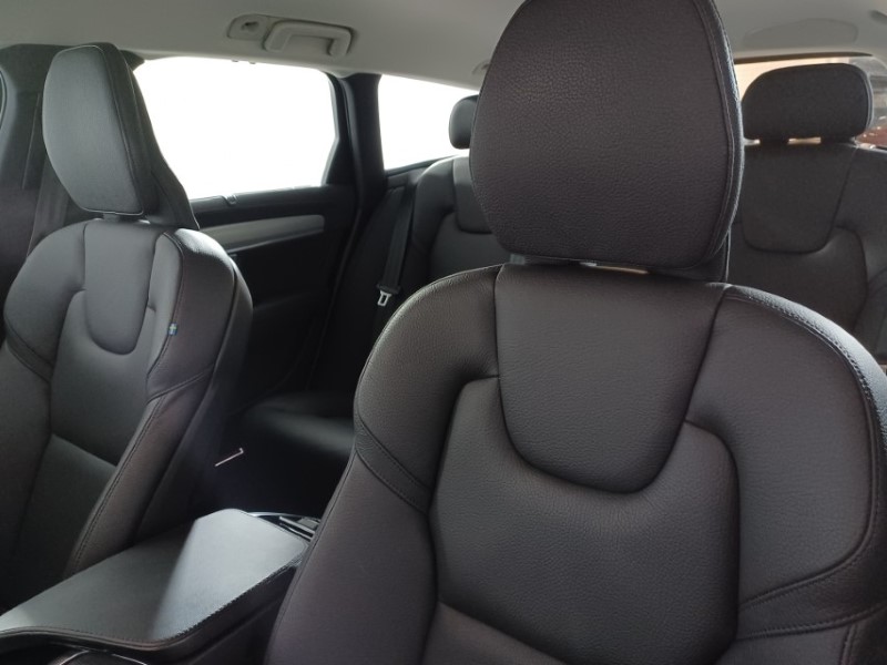 2022 (22) VOLVO V90 2.0 B5P Cross Country Plus 5dr AWD Auto 4787678