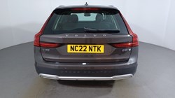 2022 (22) VOLVO V90 2.0 B5P Cross Country Plus 5dr AWD Auto 4787690