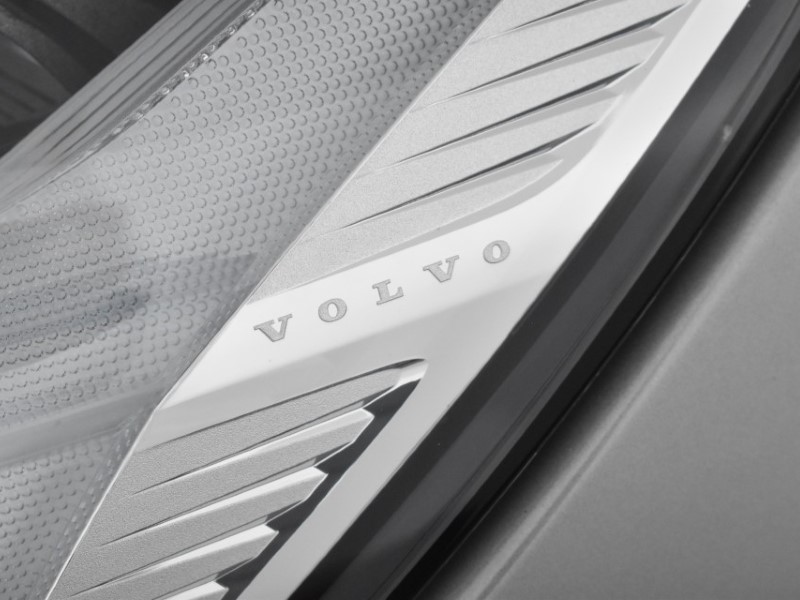 2024 (74) VOLVO XC60 2.0 B5P Core 5dr AWD Geartronic 4846261