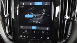 2024 (74) VOLVO XC60 2.0 B5P Core 5dr AWD Geartronic 4846242