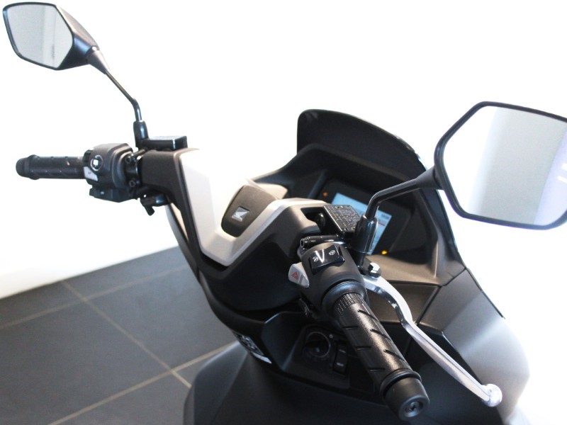  Honda PCX125 5822390