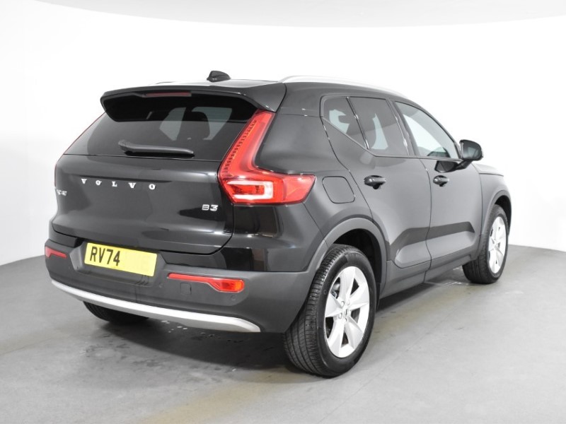 2024 (74) VOLVO XC40 2.0 B3P Core 5dr Auto 4762211