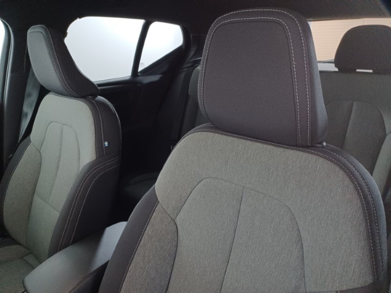 2024 (74) VOLVO XC40 2.0 B3P Core 5dr Auto 4762274