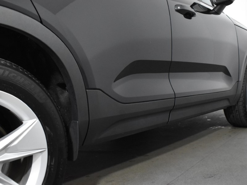 2024 (74) VOLVO XC40 2.0 B3P Core 5dr Auto 4762305