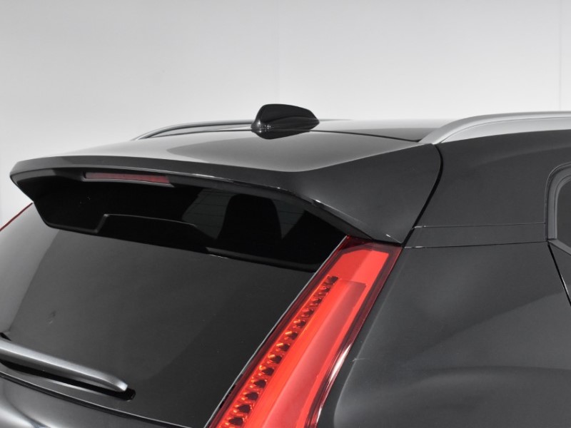 2024 (74) VOLVO XC40 2.0 B3P Core 5dr Auto 4762304