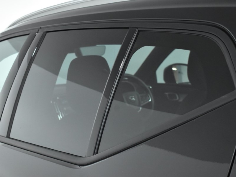 2024 (74) VOLVO XC40 2.0 B3P Core 5dr Auto 4762299