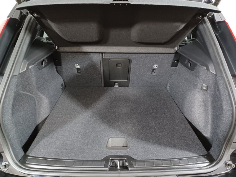 2024 (74) VOLVO XC40 2.0 B3P Core 5dr Auto 4762277