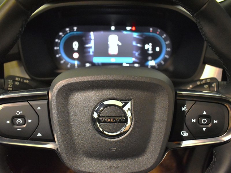 2024 (74) VOLVO XC40 2.0 B3P Core 5dr Auto 4762283