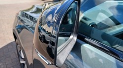2025 (75) VOLVO XC40 2.0 B3P Plus Dark 5dr Auto 5395727