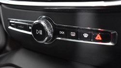 2021 (21) VOLVO V60 2.0 B5P Cross Country 5dr AWD Auto 4790480