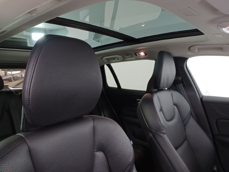 2021 (21) VOLVO V60 2.0 B5P Cross Country 5dr AWD Auto 4790433