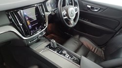 2021 (21) VOLVO V60 2.0 B5P Cross Country 5dr AWD Auto 4790439