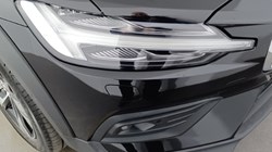 2021 (21) VOLVO V60 2.0 B5P Cross Country 5dr AWD Auto 4790467