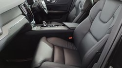 2021 (21) VOLVO V60 2.0 B5P Cross Country 5dr AWD Auto 4790438
