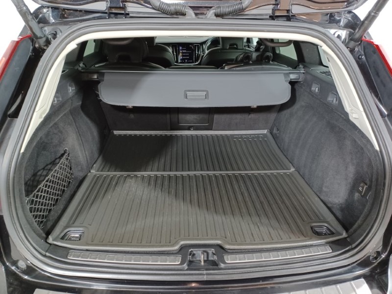 2021 (21) VOLVO V60 2.0 B5P Cross Country 5dr AWD Auto 4790444