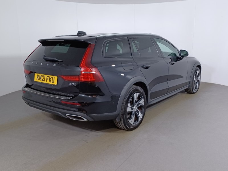 2021 (21) VOLVO V60 2.0 B5P Cross Country 5dr AWD Auto 4790424