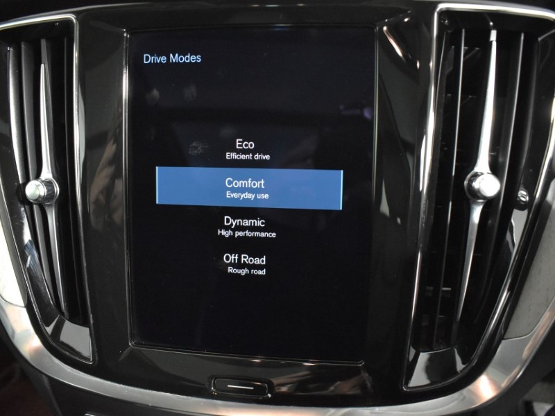 2021 (21) VOLVO V60 2.0 B5P Cross Country 5dr AWD Auto 4790478