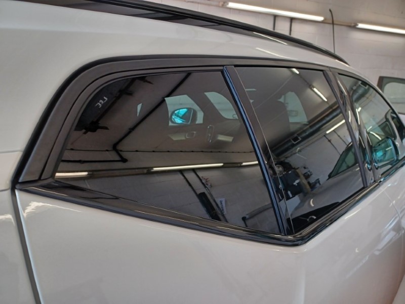 2025 (75) VOLVO XC40 2.0 B3P Plus Black Edition 5dr Auto 5537451