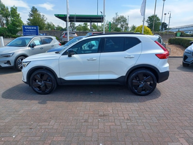 2025 (75) VOLVO XC40 2.0 B3P Plus Black Edition 5dr Auto 5537412