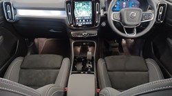 2025 (75) VOLVO XC40 2.0 B3P Plus Black Edition 5dr Auto 5537438