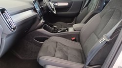 2025 (75) VOLVO XC40 2.0 B3P Plus Black Edition 5dr Auto 5537443